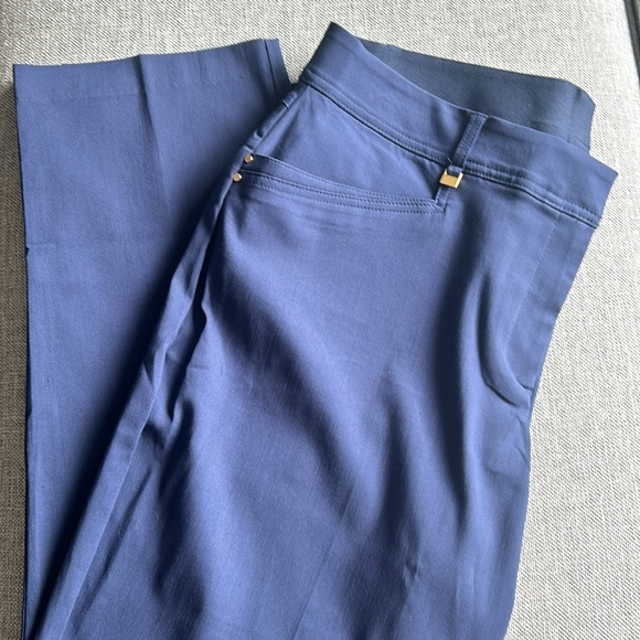 JM COLLECTION Regular Length Curvy-Fit Straight-Leg Blue Pants Comfort Size 18 S - Picture 7 of 10